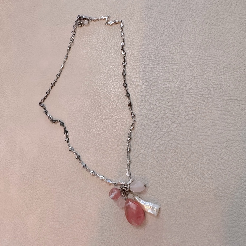 Vintage silver plated gem necklace!